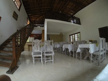 vila atlantica inn
