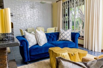 Pazuva Hillside,,3 star