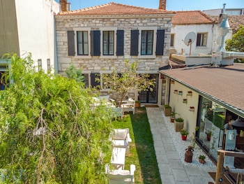 1870s tas konak otel