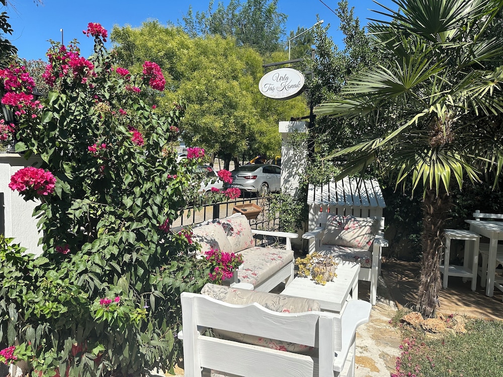 1870s tas konak otel