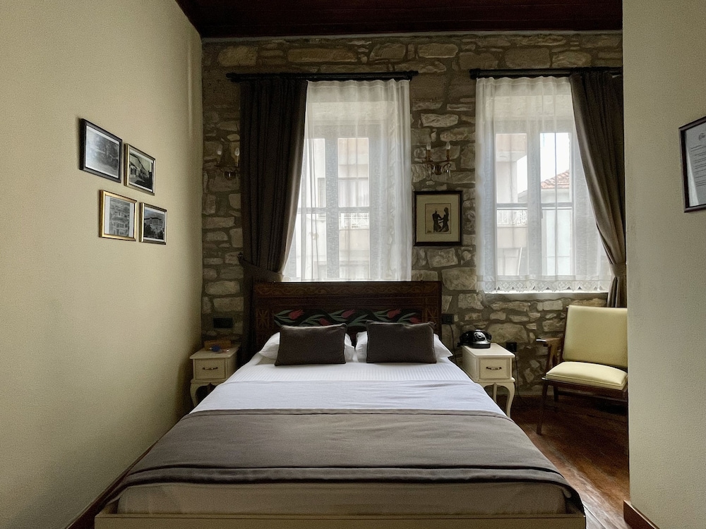 1870s tas konak otel