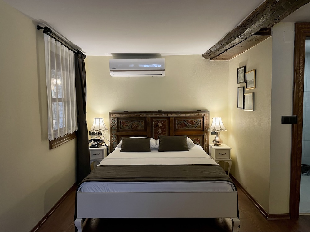 1870s tas konak otel