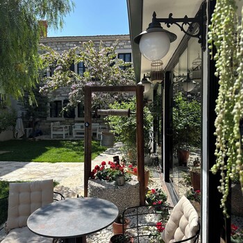 1870s tas konak otel