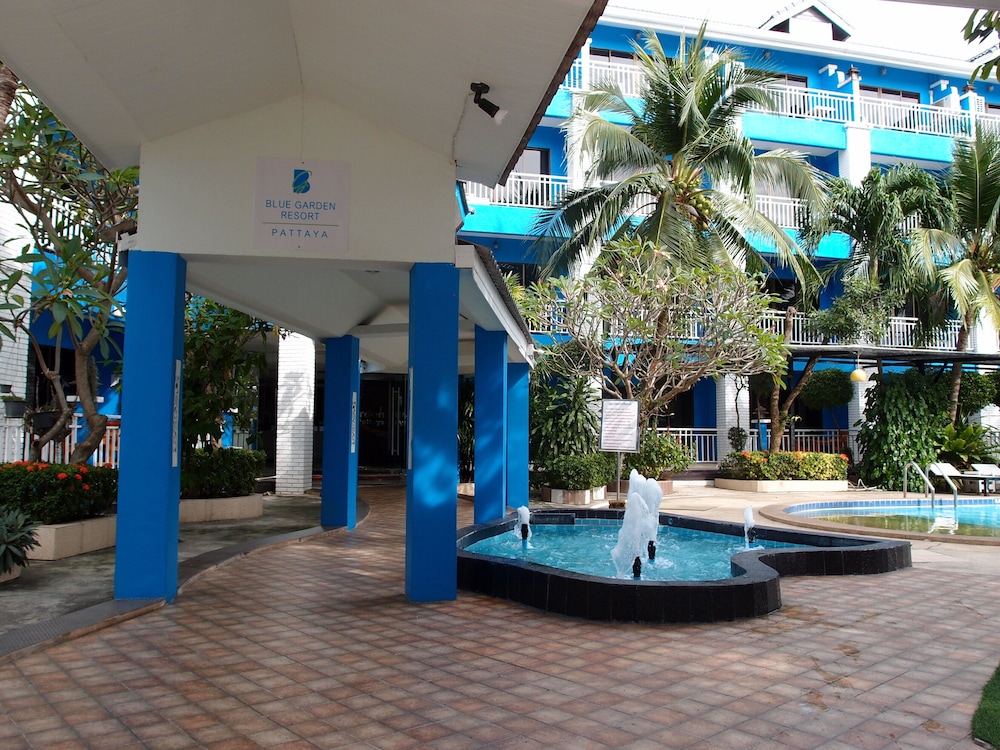 blue garden resort pattaya