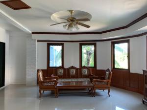 blue garden resort pattaya