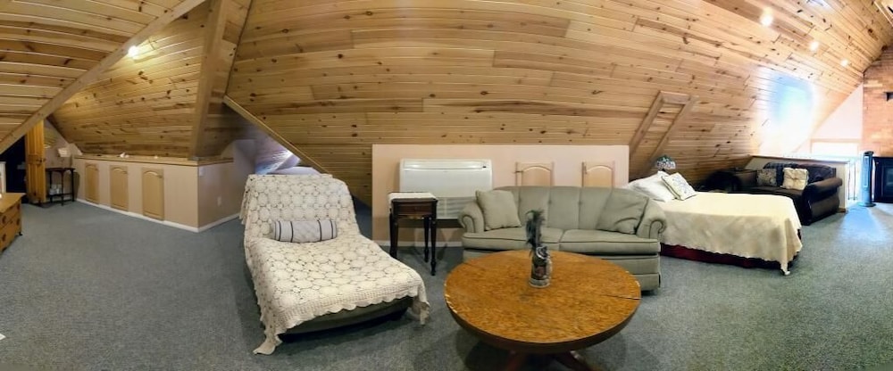 the fresh coast inn at ludington