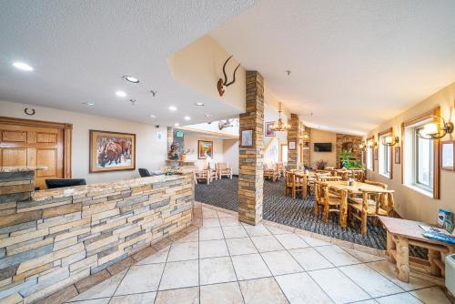 alpine inn and suites