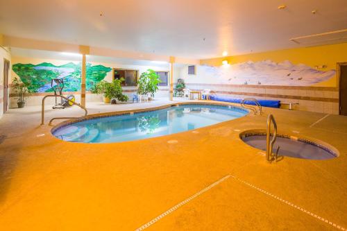 alpine inn and suites