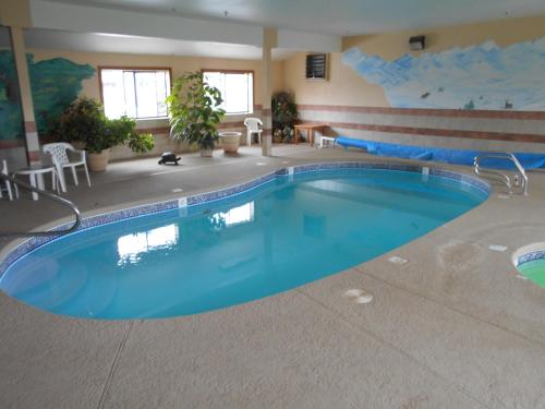 alpine inn and suites