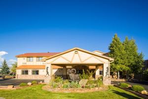 alpine inn and suites