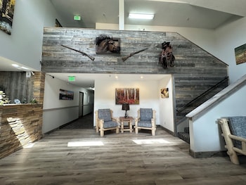 alpine inn and suites