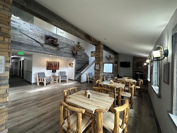 alpine inn and suites