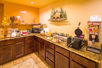 alpine inn and suites