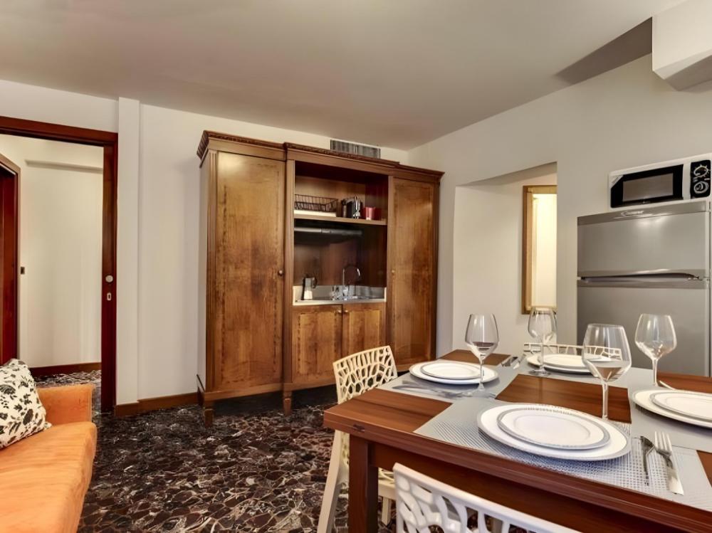 torre dellorologio suites