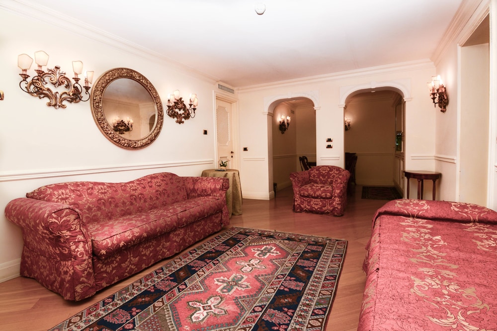 torre dellorologio suites