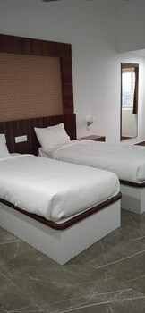 j residency pochampalli