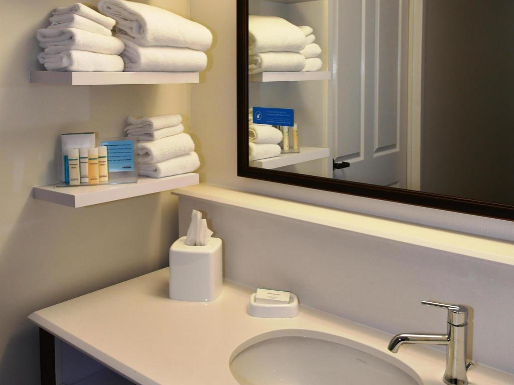 hampton inn and suites bethlehem