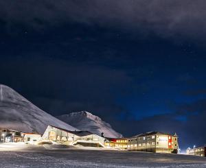 radisson blu polar hotel spitsbergen