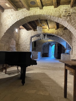 borgo san valentino