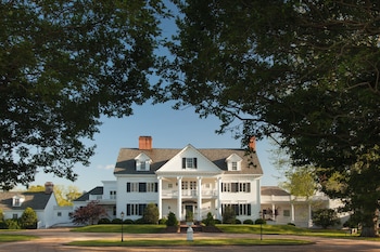 inn at warner hall