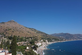 bay palace mazzaro