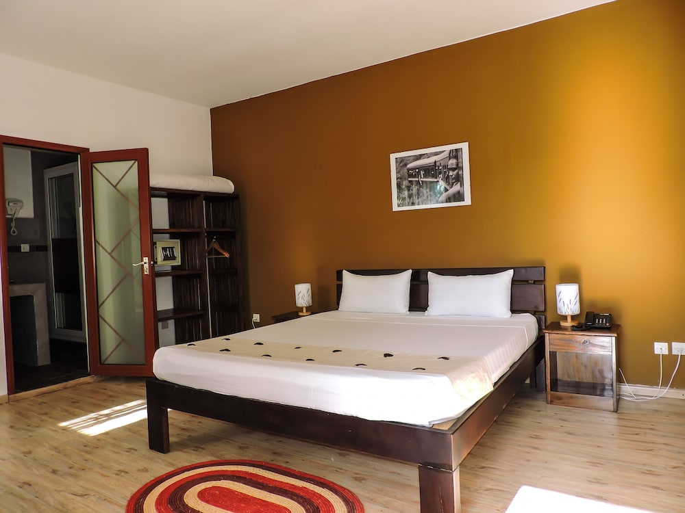 hotel h1 manakara schm