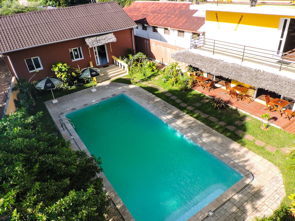 hotel h1 manakara schm