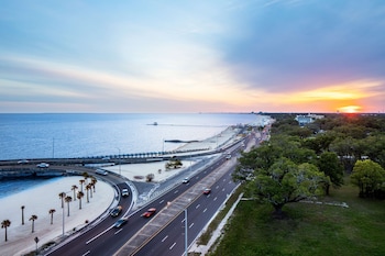 doubletree by hilton hotel biloxi