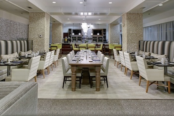 doubletree by hilton hotel biloxi