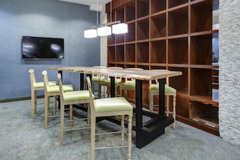 doubletree by hilton hotel biloxi
