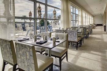 doubletree by hilton hotel biloxi