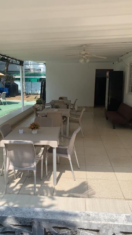 hostal familiar carmencita