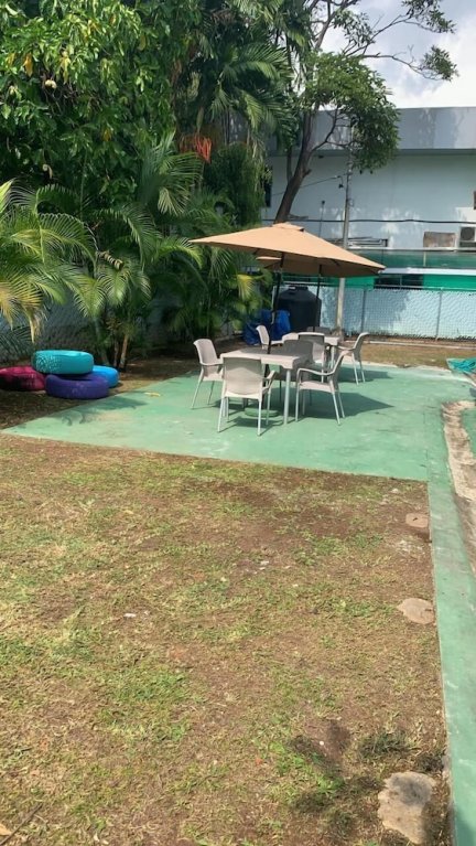 hostal familiar carmencita