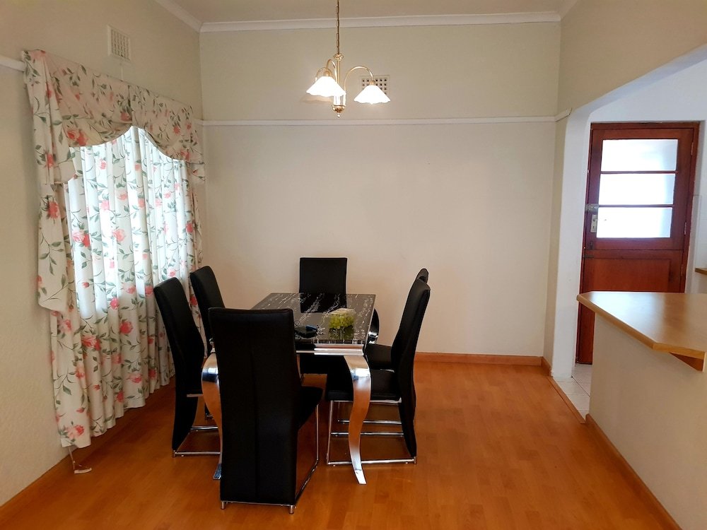 executive accommodation bellville