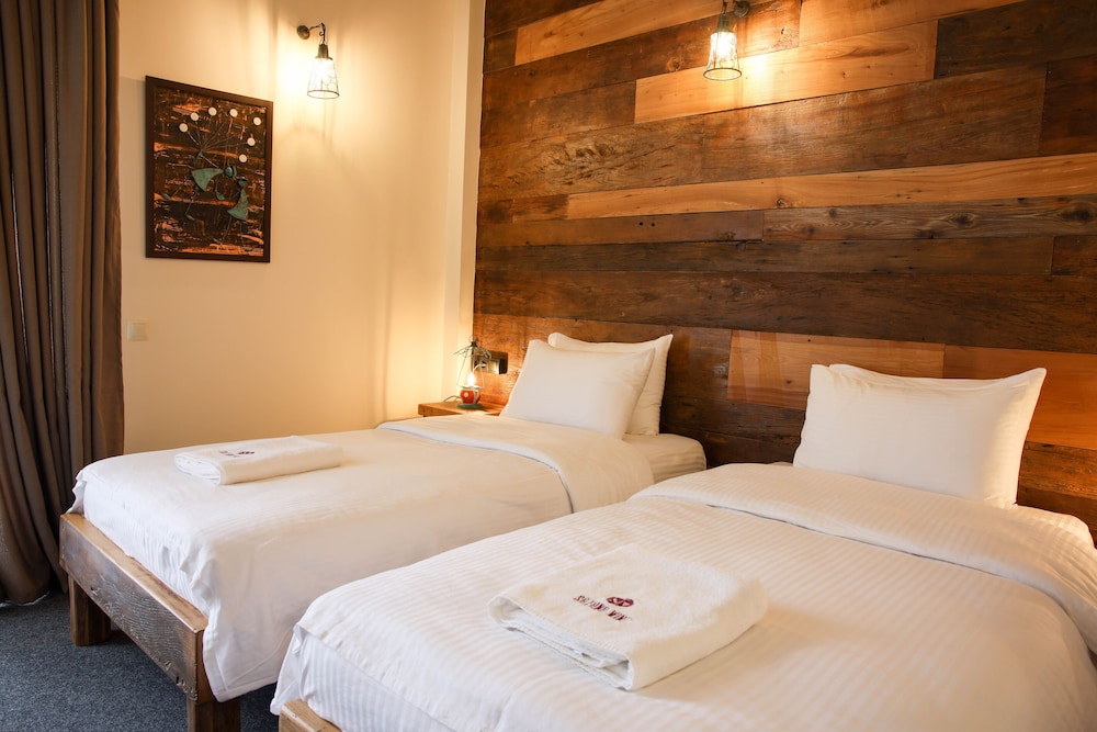 sazano wine cellar and hotel