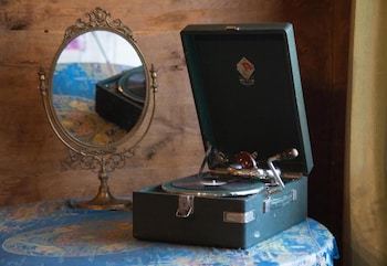 sazano wine cellar and hotel