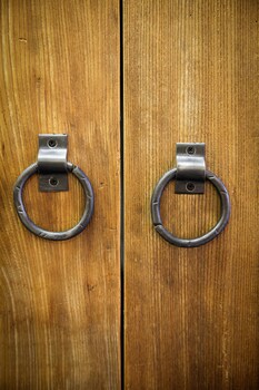 sazano wine cellar and hotel