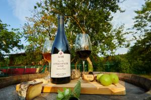 sazano wine cellar and hotel