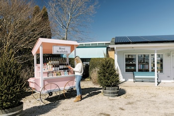 the roundtree amagansett