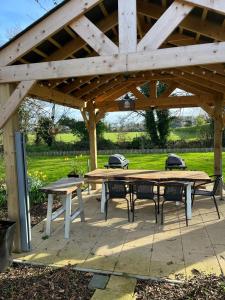 willow house bed and breakfast and orchard studios self catering