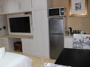 romans rest guest house