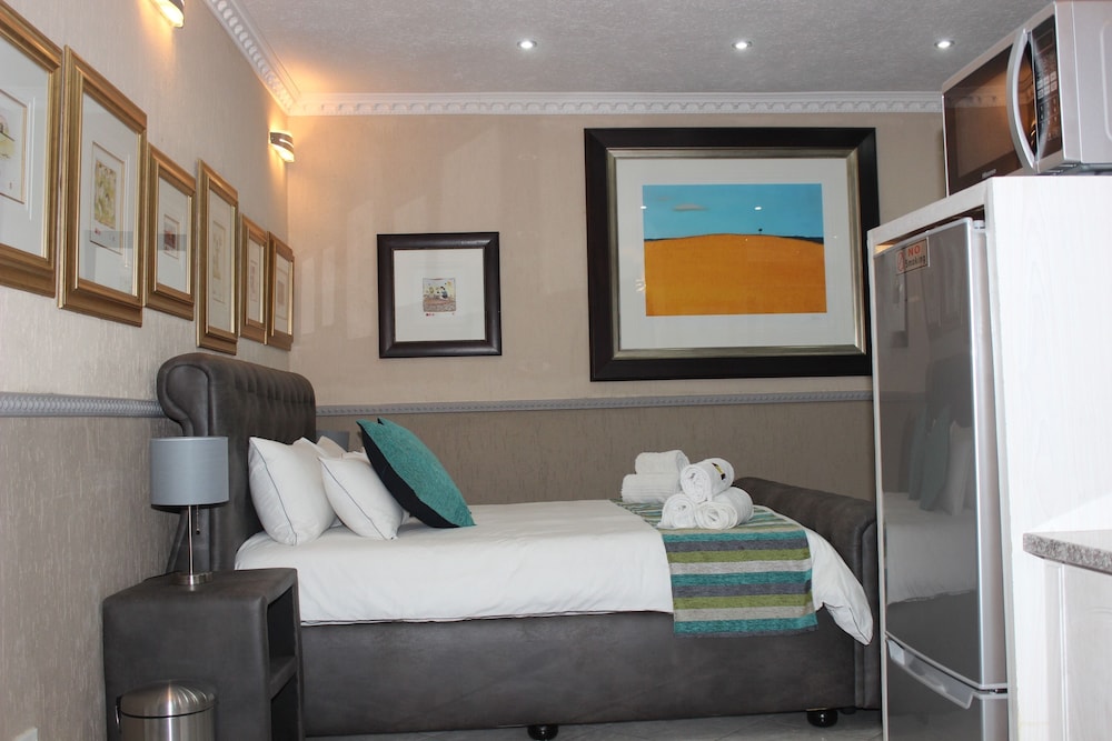 romans rest guest house