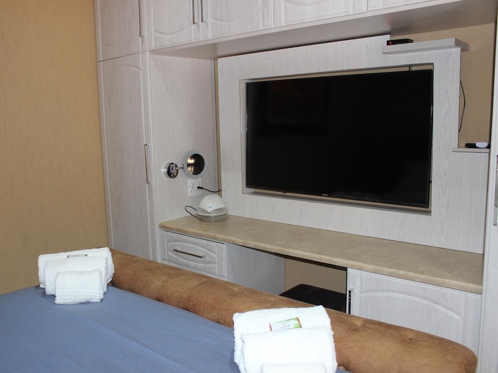 romans rest guest house