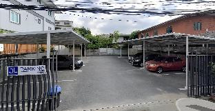j and l residence and spa