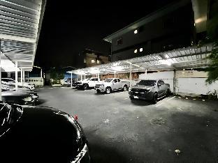 j and l residence and spa