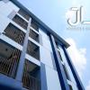 j and l residence and spa