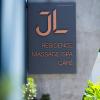 j and l residence and spa
