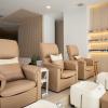 j and l residence and spa