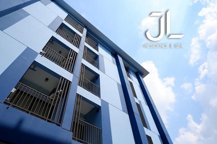 j and l residence and spa