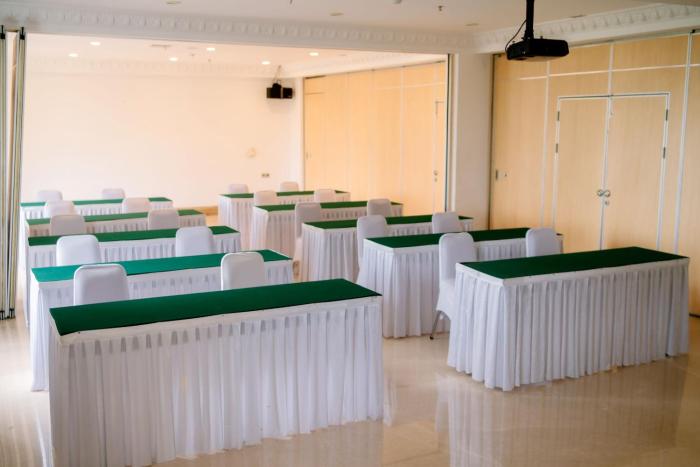 beth kasegaran theresia